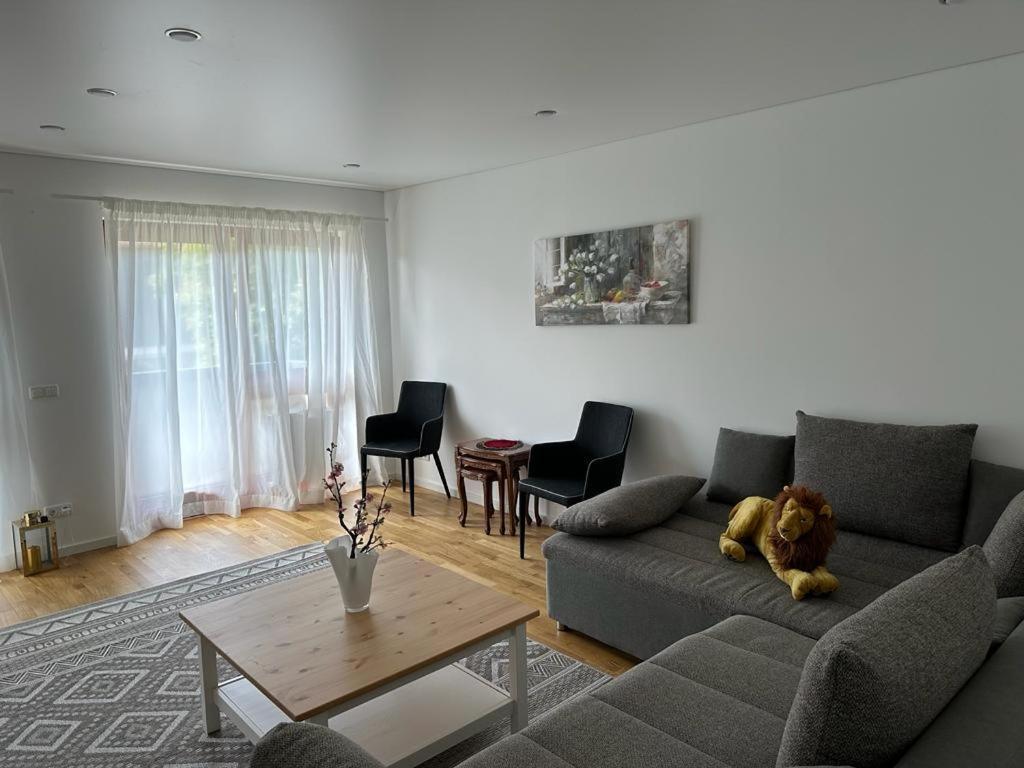 Apartment Lichtdurchflutete 90 M2 Drei Duplexwohnung In Altperlach *